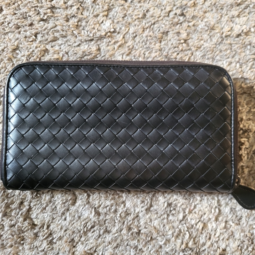 Bottega veneta leather zippy